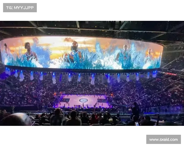 洛杉矶FC主场迎NBA球员到访三大球星助阵展现浓厚同城情谊 洛杉矶FC主场迎NBA球员到访三大球星助阵展现浓厚同城情谊